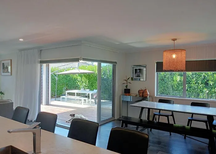 Сasa de vacaciones Owhata Oasis In 5brm With & Pizza Oven Rotorua